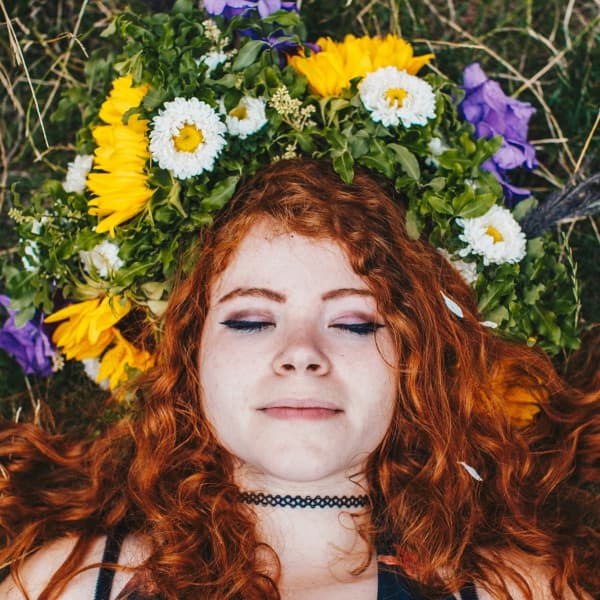 Chloe Leigh, artist image