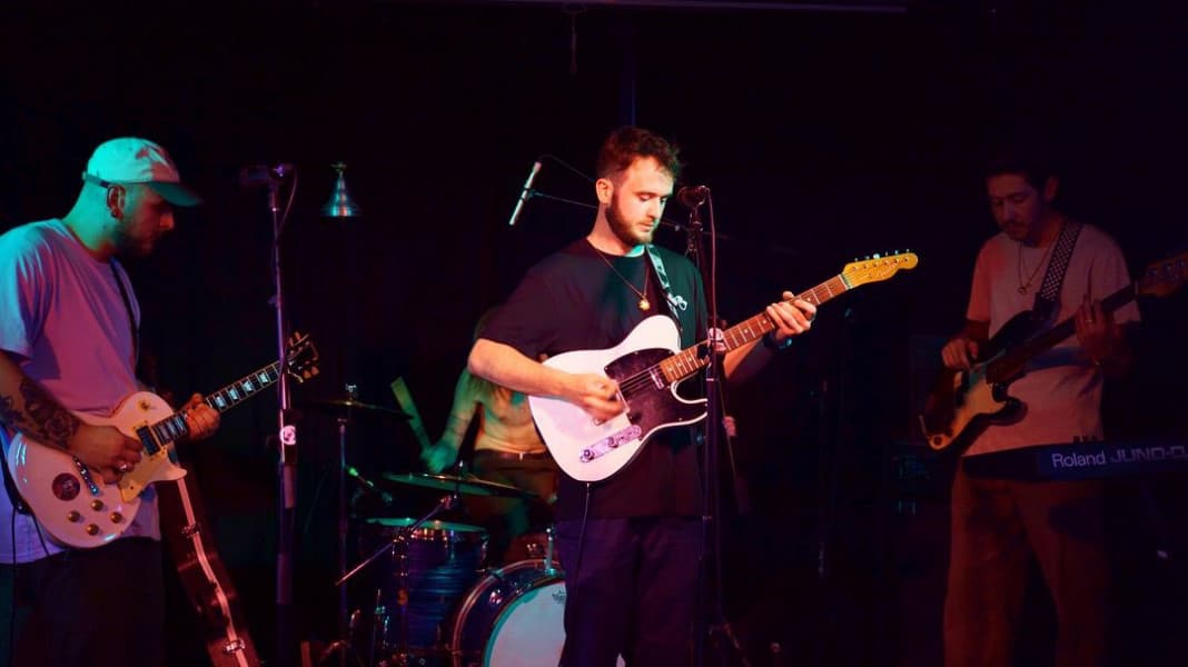 tez, artist image